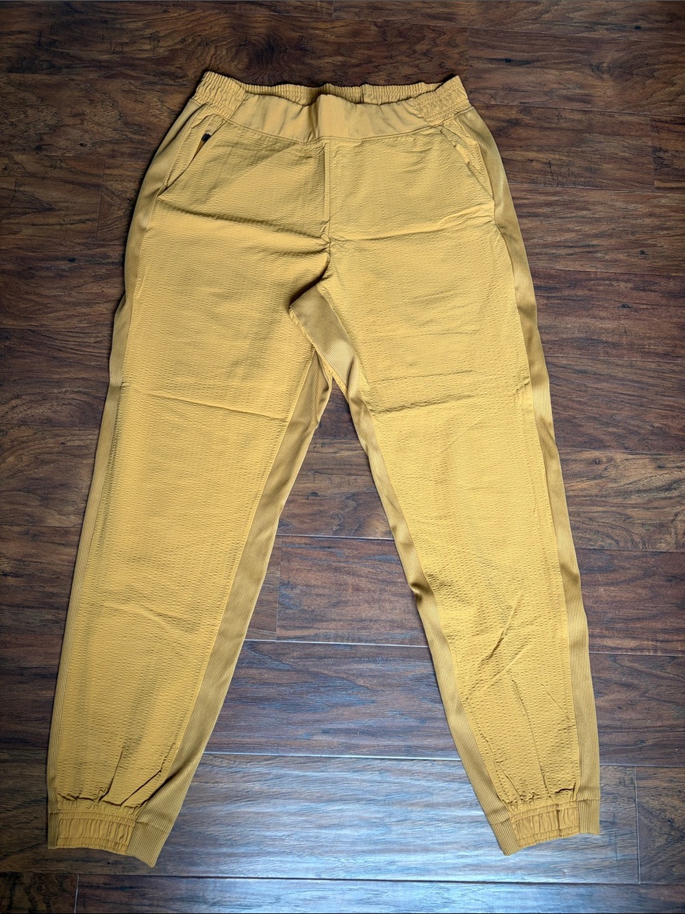 Athleta Textured Brooklyn Jogger